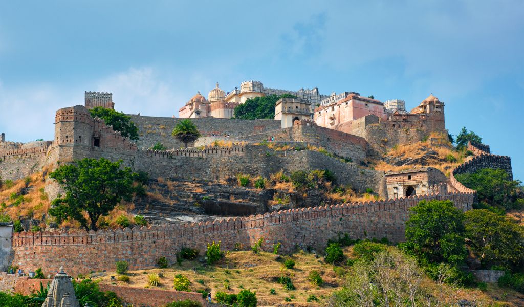 Udaipur-To-Kumbhalgarh-Cab